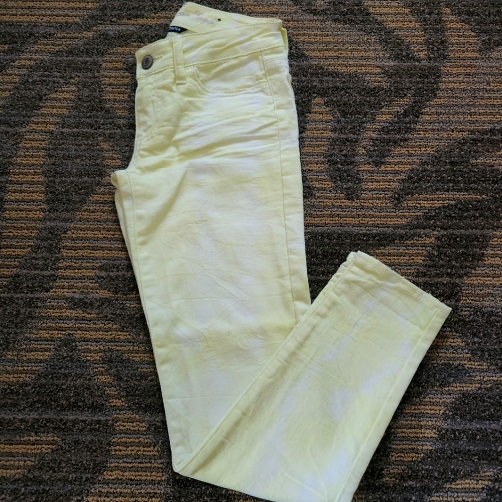 American Eagle Stretch Jeans, Yellow/White Tie Dye, Size 0